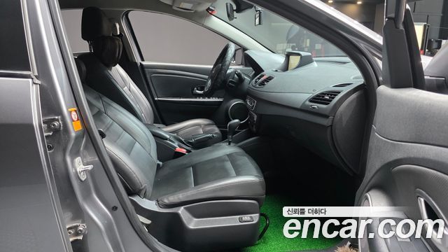 Renault Korea SM3 Neo LE 2017 — фото 26