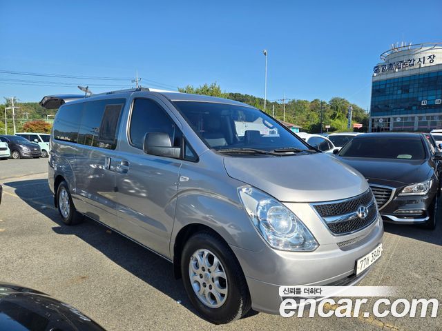 Hyundai Grand Starex Camping Car 2013 — фото 2