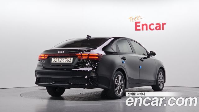 Kia K3 (II) 1.6 Prestige 2022 — фото 2