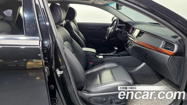 Kia K7 3.0 LPI Prestige (Rental Car) 2016 — фото 11