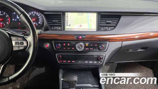 Kia K7 3.0 LPI Prestige (Rental Car) 2016 — фото 14