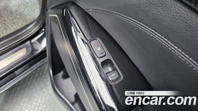 Kia K7 3.0 LPI Prestige (Rental Car) 2016 — фото 19