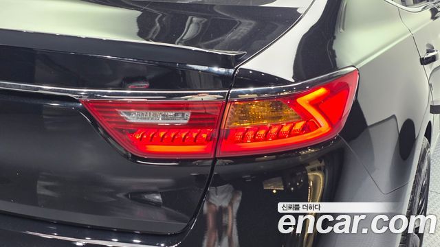Kia K7 3.0 LPI Prestige (Rental Car) 2016 — фото 23