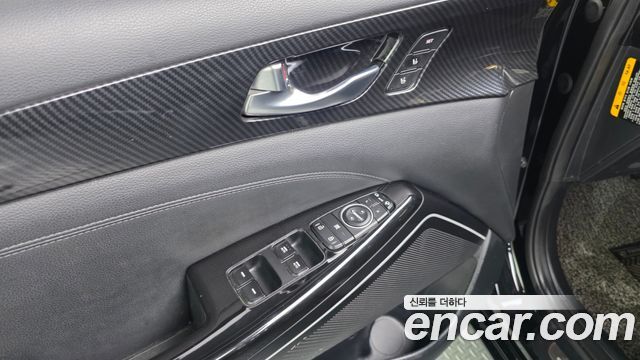 Kia K7 3.0 LPI Prestige (Rental Car) 2016 — фото 33