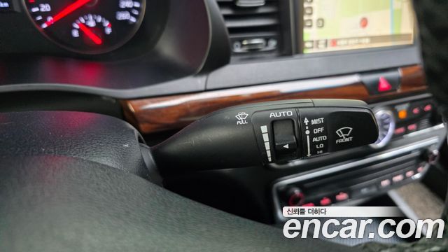 Kia K7 3.0 LPI Prestige (Rental Car) 2016 — фото 36