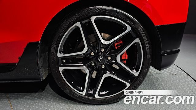 Hyundai Veloster (JS) 2.0 N 2023 — фото 21