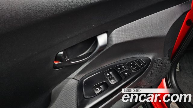 Hyundai Veloster (JS) 2.0 N 2023 — фото 29