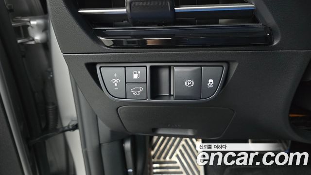 Kia EV6 Long Range 4WD GT Line 2023 — фото 27