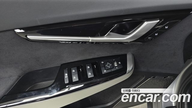 Kia EV6 Long Range 4WD GT Line 2023 — фото 29