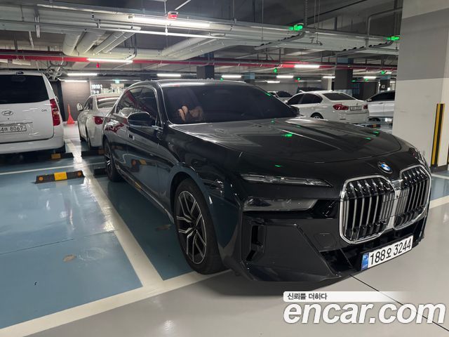 BMW 7 Series (G70) 740d xDrive M Sport 2026 — фото 2