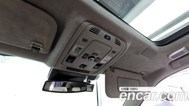 Cadillac Escalade (V) 6.2 Premium Luxury Platinum 2021 — фото 30