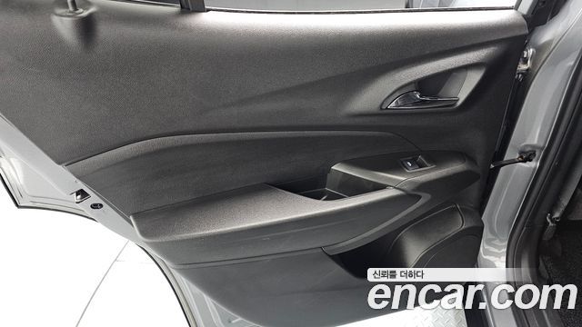 Chevrolet Trax Crossover 1.2 RS 2025 — фото 25