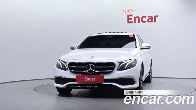 Mercedes-Benz E-Class (W213) E250 Avantgarde 2020 — фото 3