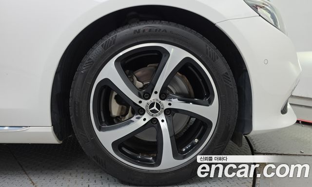 Mercedes-Benz E-Class (W213) E250 Avantgarde 2020 — фото 21
