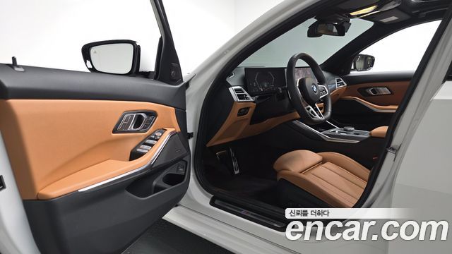 BMW 3 Series (G20) 320i Touring M Sports 2025 — фото 10