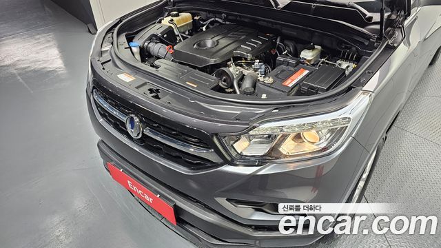 KG Mobility (SsangYong) Rexton Sports Diesel 2.2 2WD Adventure 2018 — фото 6