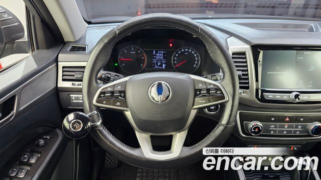 KG Mobility (SsangYong) Rexton Sports Diesel 2.2 2WD Adventure 2018 — фото 13