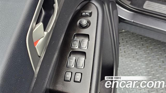 KG Mobility (SsangYong) Rexton Sports Diesel 2.2 2WD Adventure 2018 — фото 17