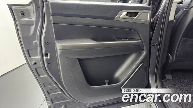 KG Mobility (SsangYong) Rexton Sports Diesel 2.2 2WD Adventure 2018 — фото 25