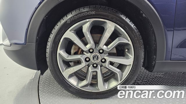 KG Mobility (SsangYong) Tivoli Diesel LX 2WD 2016 — фото 5