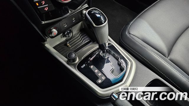 KG Mobility (SsangYong) Tivoli Diesel LX 2WD 2016 — фото 9