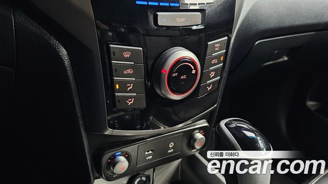KG Mobility (SsangYong) Tivoli Diesel LX 2WD 2016 — фото 18