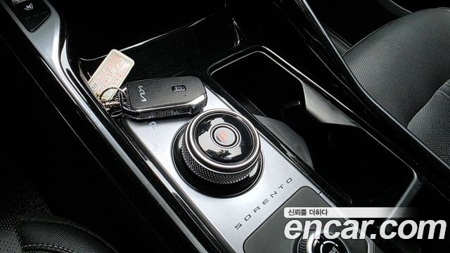 Kia Sorento (IV) Gasoline 2.5T 2WD Noblesse 2022 — фото 9