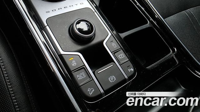 Kia Sorento (IV) Gasoline 2.5T 2WD Noblesse 2022 — фото 27