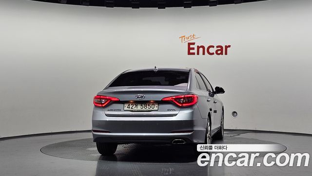 Hyundai Sonata (LF) 2.0 Smart Special 2016 — фото 4