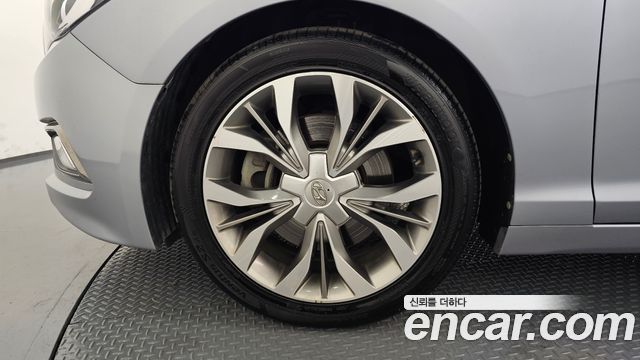Hyundai Sonata (LF) 2.0 Smart Special 2016 — фото 5
