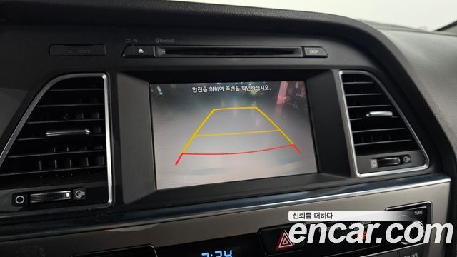 Hyundai Sonata (LF) 2.0 Smart Special 2016 — фото 15