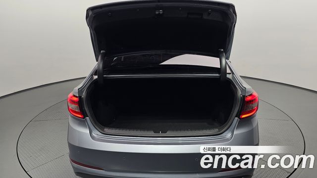 Hyundai Sonata (LF) 2.0 Smart Special 2016 — фото 20