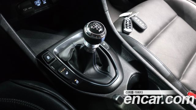 Hyundai Veloster (JS) 2.0 N 2019 — фото 9