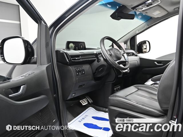Hyundai Staria 4WD Lounge 7-Seater Inspiration 2022 — фото 15