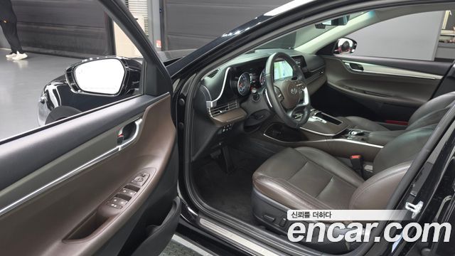 Hyundai Grandeur (IG) 3.3 Premium 2022 — фото 10