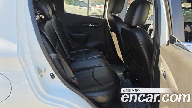 Chevrolet Next Spark LT Plus 2016 — фото 11