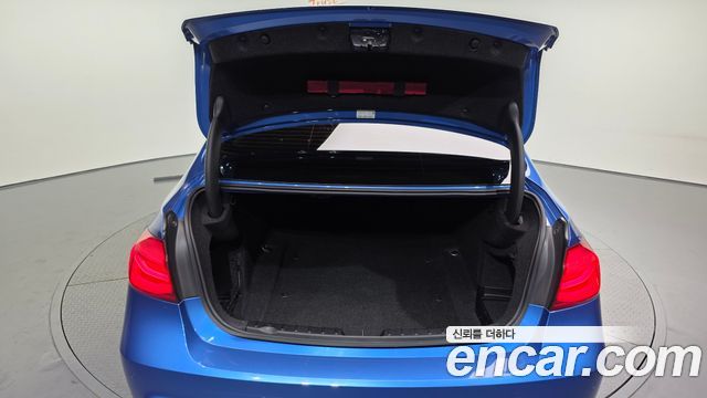 BMW 3 Series (F30) 320d M Sport 2016 — фото 20