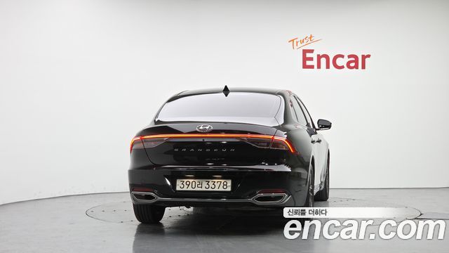 Hyundai Grandeur (IG) 2.5 Premium 2023 — фото 4