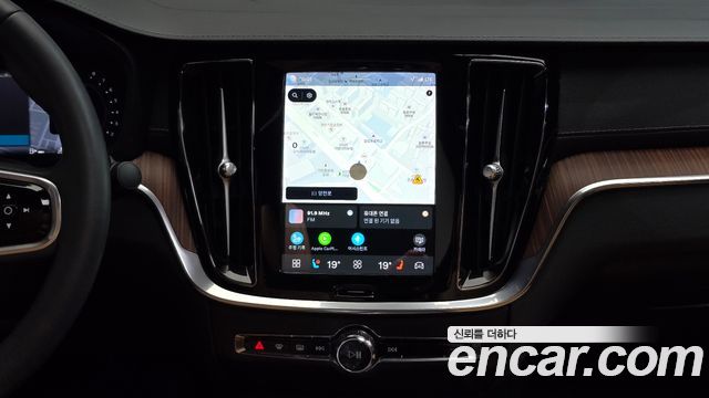 Volvo S60 (III) B5 Ultimate Bright 2023 — фото 13