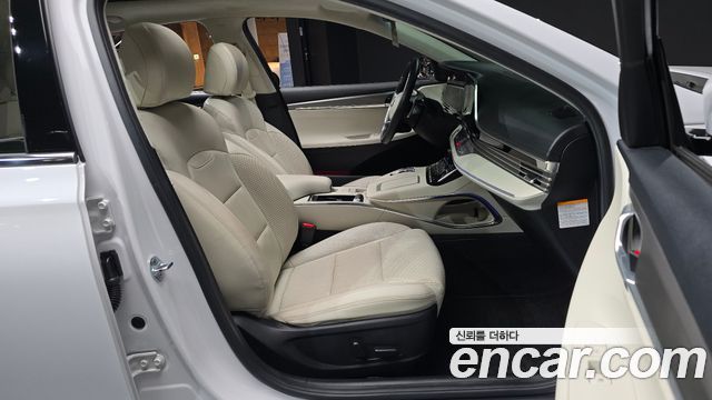 Hyundai Grandeur Hybrid (IG) Le Blanc 2023 — фото 12