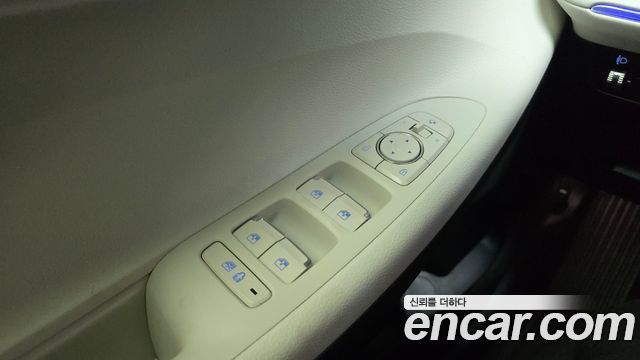 Hyundai Grandeur Hybrid (IG) Le Blanc 2023 — фото 28