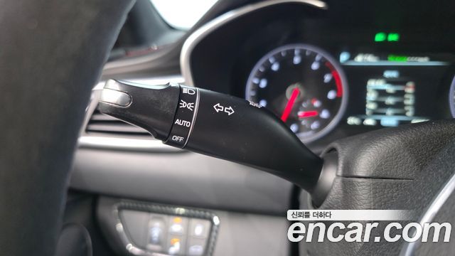 Genesis G70 3.3T Sport AWD Supreme 2018 — фото 30
