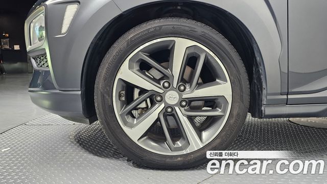 Hyundai Kona 1.6 Turbo 2WD Premium 2019 — фото 5