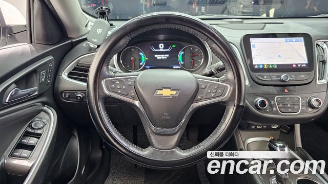 Chevrolet Malibu 1.8 Hybrid LT Deluxe 2019 — фото 13