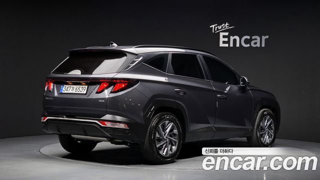 Hyundai Tucson (NX4) Gasoline 1.6 Turbo 4WD Premium 2023 — фото 2