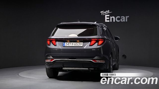 Hyundai Tucson (NX4) Gasoline 1.6 Turbo 4WD Premium 2023 — фото 4