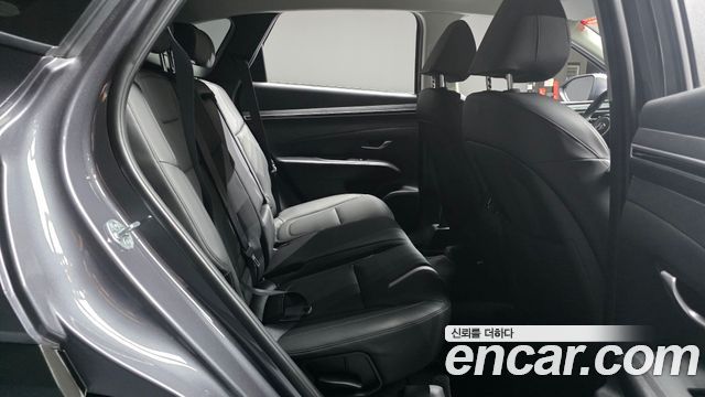 Hyundai Tucson (NX4) Gasoline 1.6 Turbo 4WD Premium 2023 — фото 11