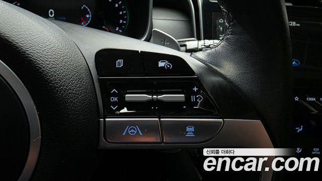 Hyundai Tucson (NX4) Gasoline 1.6 Turbo 4WD Premium 2023 — фото 17
