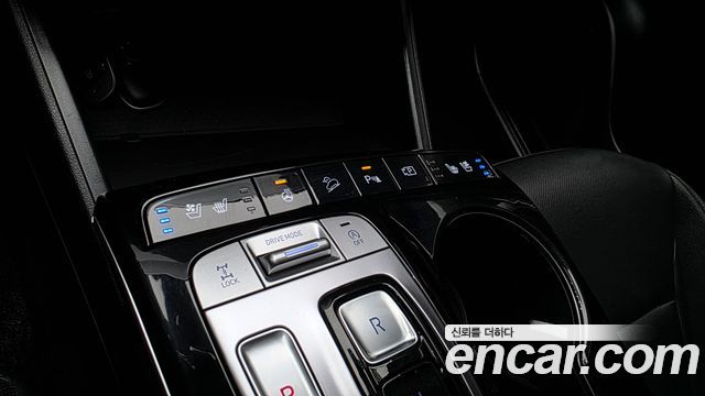 Hyundai Tucson (NX4) Gasoline 1.6 Turbo 4WD Premium 2023 — фото 18