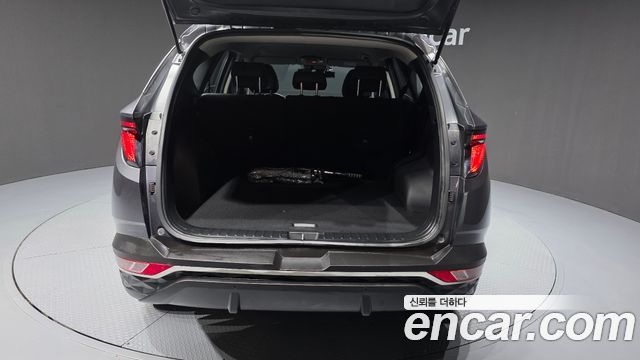Hyundai Tucson (NX4) Gasoline 1.6 Turbo 4WD Premium 2023 — фото 20